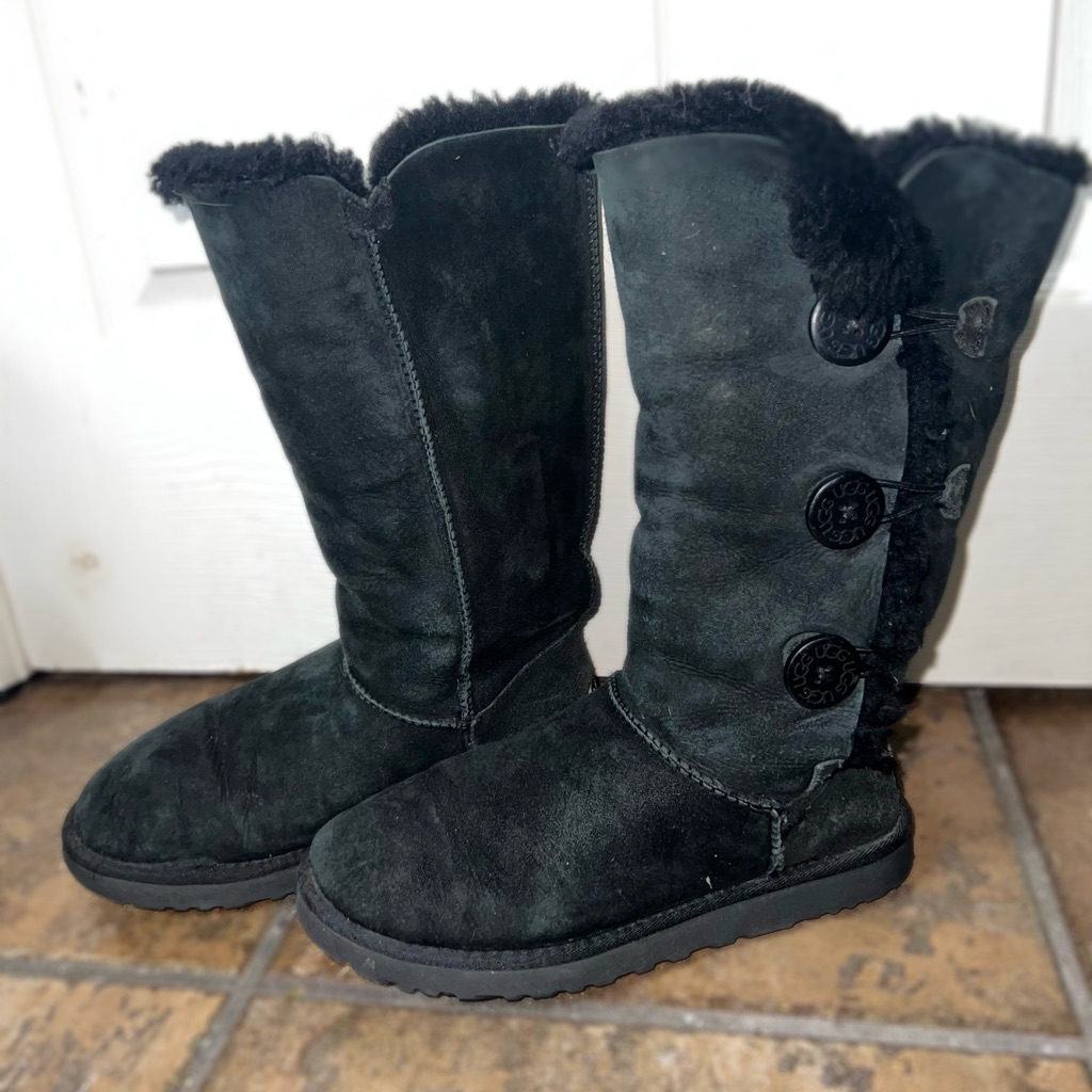 Bailey Button Ugg Boot